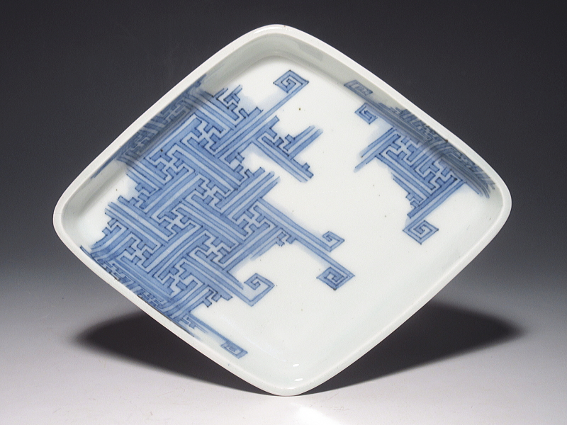 古伊万里 藍柿右衛門 紗綾文 菱形変形皿【延宝~元禄】