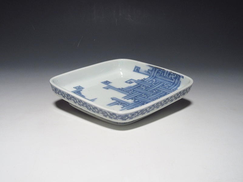 古伊万里 藍柿右衛門 紗綾文 菱形変形皿【延宝~元禄】
