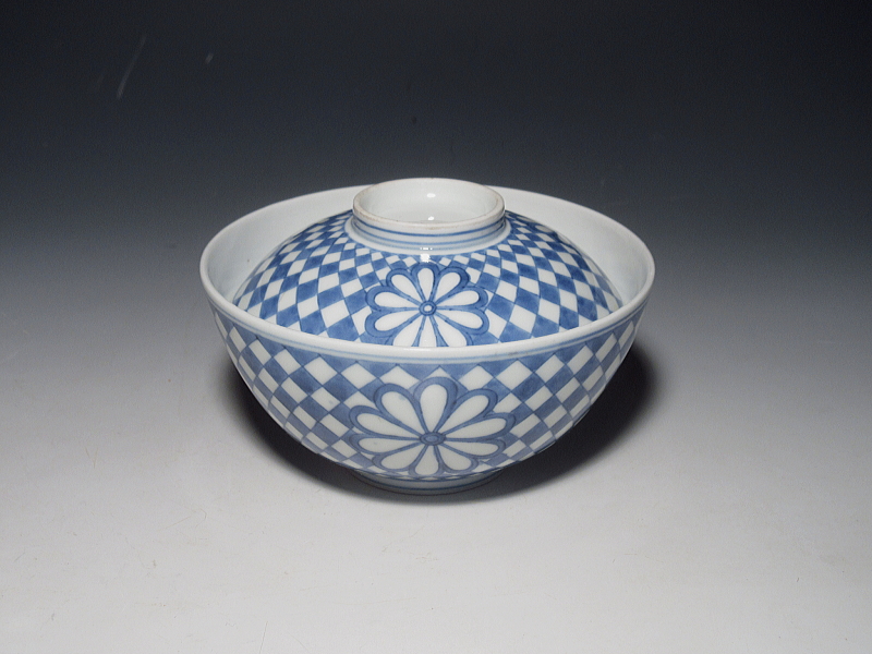 古伊万里　染付　菊花市松文　蓋茶碗　５客組【元禄～享保】