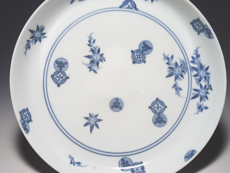 古伊万里　藍柿右衛門　楓七宝文　六寸皿【延宝】