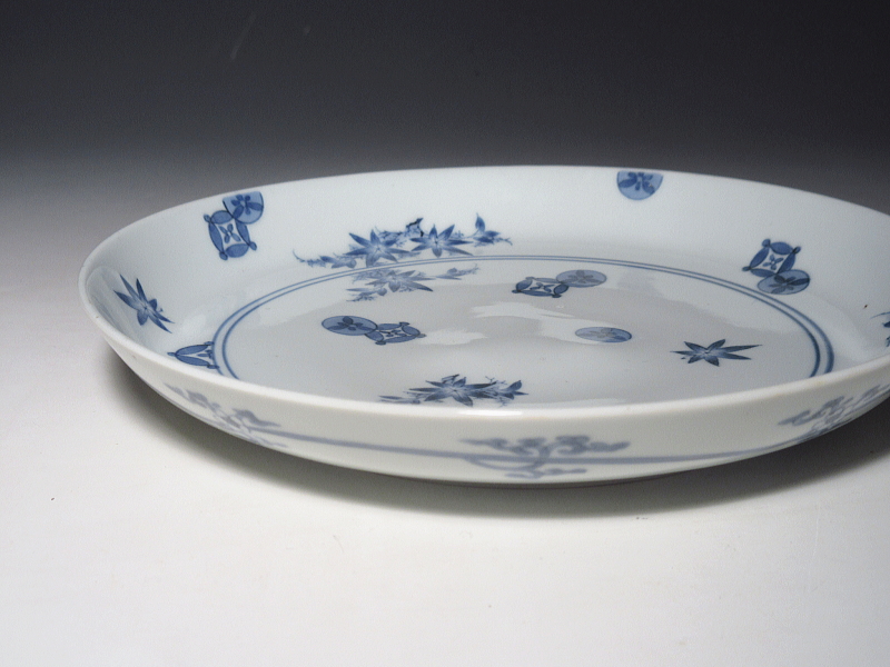 古伊万里　藍柿右衛門　楓七宝文　六寸皿【延宝】