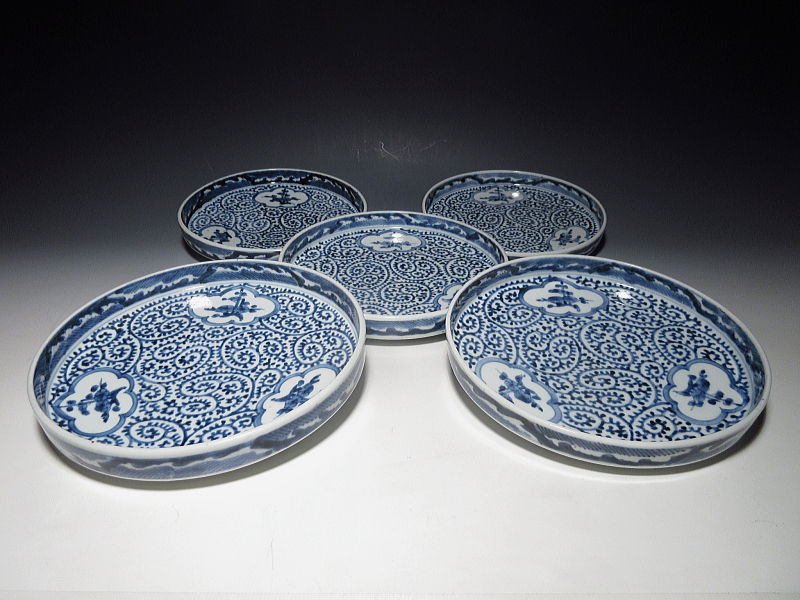 古伊万里　染付　窓絵蛸唐草文　盤形七寸皿　５枚組【宝暦】