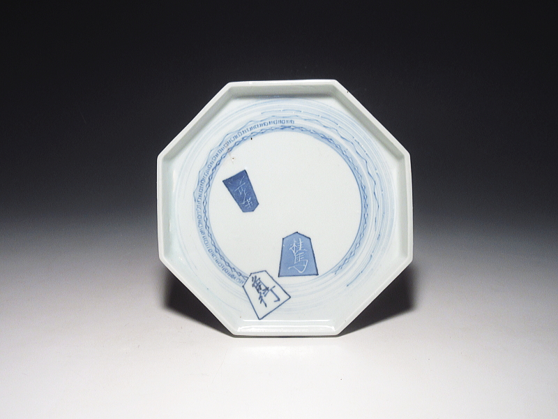 古伊万里　藍九谷　将棋駒文　八角皿【寛文】