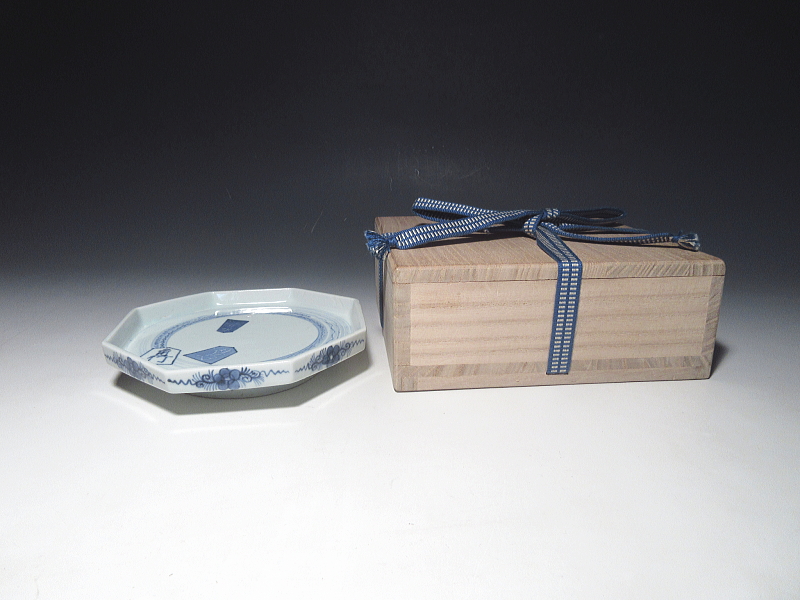 古伊万里　藍九谷　将棋駒文　八角皿【寛文】