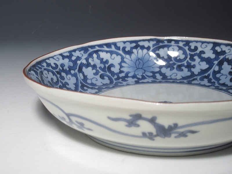 古伊万里　藍柿右衛門　薄瑠璃抜き　花蛸唐草文　六寸皿【延宝～元禄】その２