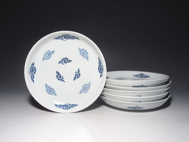 古伊万里　染付　飛び蛸唐草文　六寸皿　６枚組【宝暦】