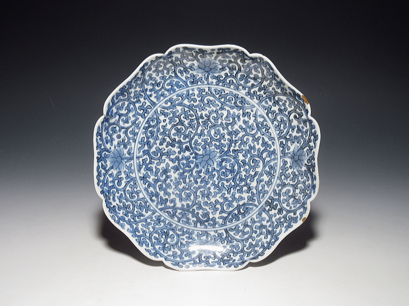 古伊万里　染付　全面蛸唐草文　六寸皿【元禄～享保】