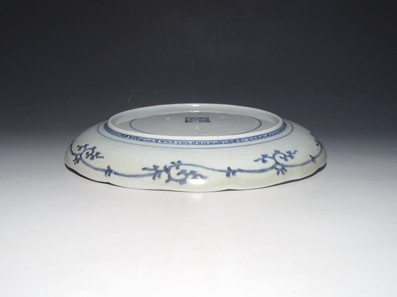 古伊万里　染付　花蛸唐草文　七寸皿【享保～宝暦】