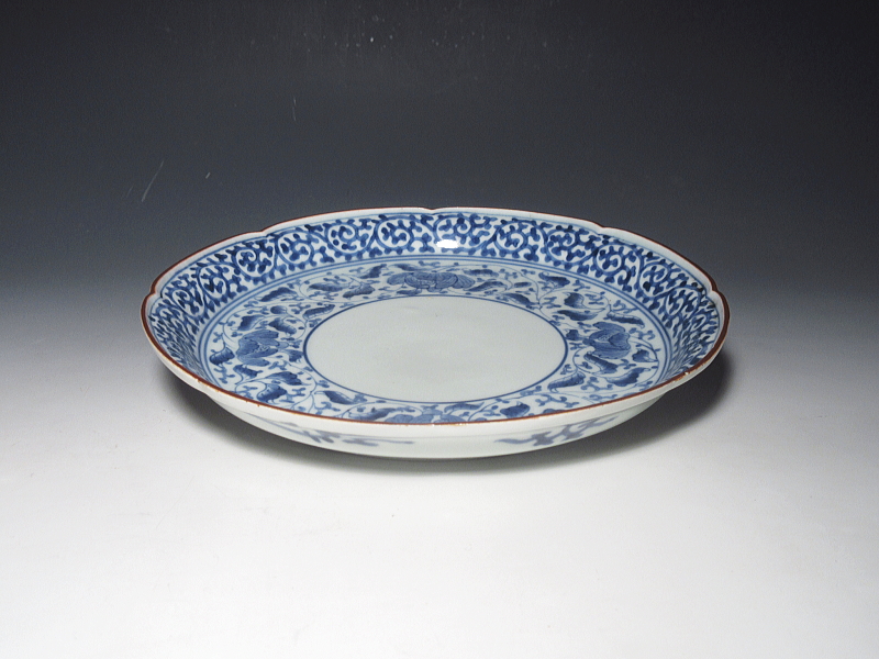 古伊万里　元禄染付　花・蛸唐草文　七寸皿【元禄】