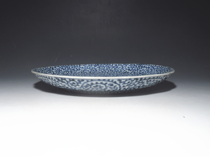 古伊万里　染付　両面蛸唐草文　七寸強皿【享保～宝暦】その２