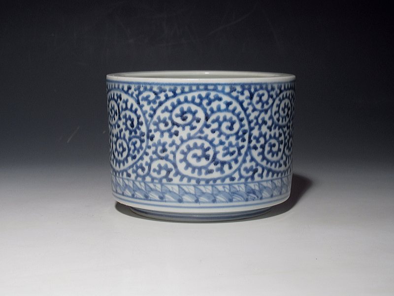 古伊万里　染付　蛸唐草文　大振り火入【宝暦】