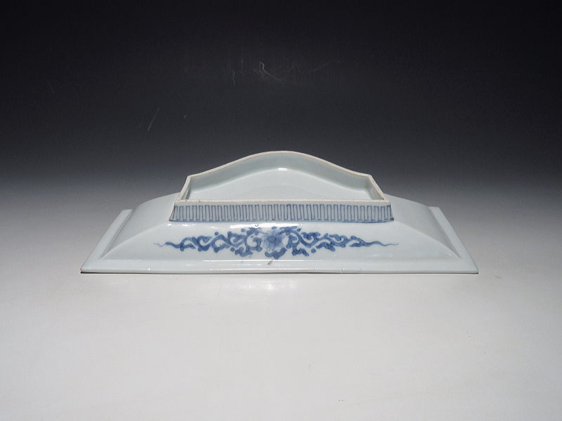 古伊万里　藍柿右衛門　山水文　富士山形変形皿【延宝】