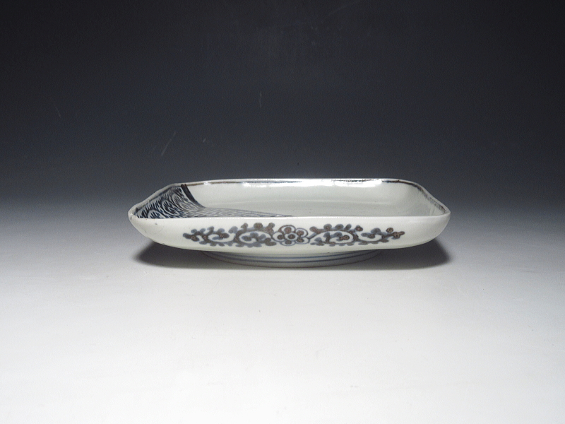 古伊万里　染付　書き分け　蛸唐草文　角皿【宝暦】