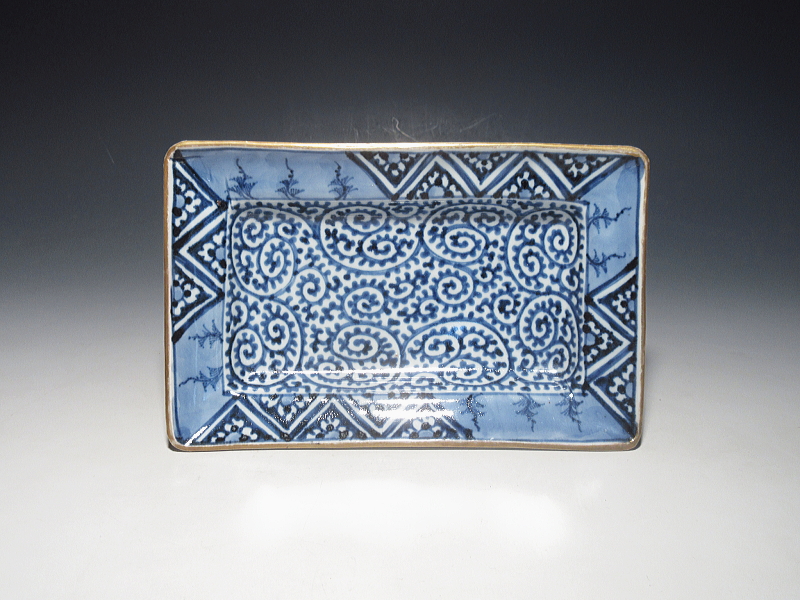 古伊万里　染付　全面蛸唐草文　角皿【宝暦～明和】その２