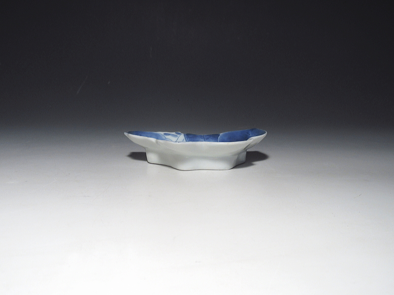 古伊万里　藍柿右衛門　柿形　変形豆皿【延宝】