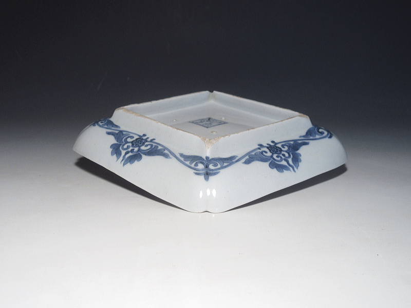 古伊万里　柿右衛門　龍虎文　角皿【延宝】