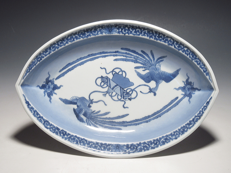 古伊万里　藍柿右衛門　宝尽くし鳳凰文　木瓜形皿【延宝】