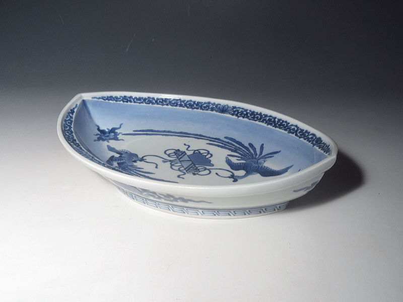 古伊万里　藍柿右衛門　宝尽くし鳳凰文　木瓜形皿【延宝】