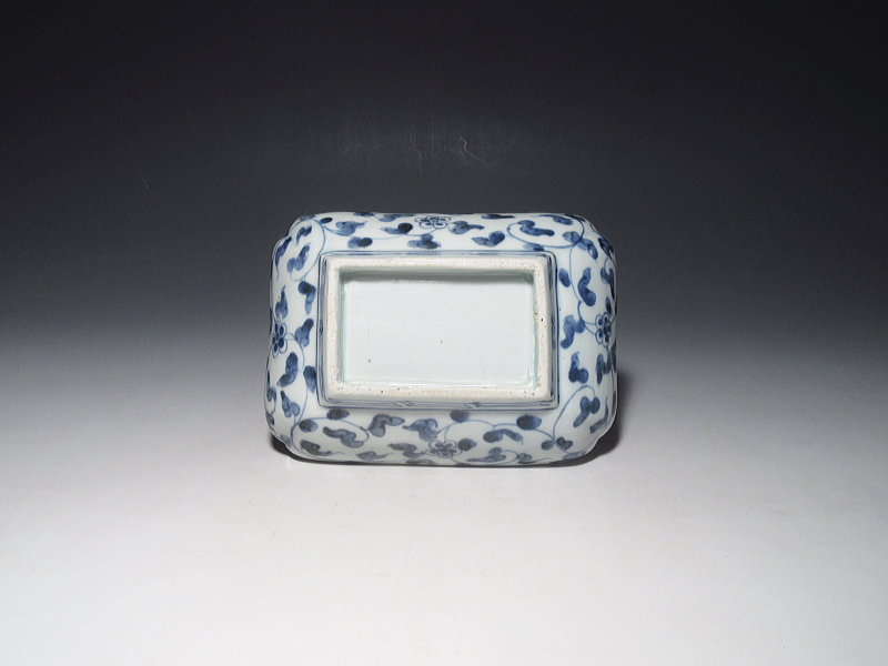 古伊万里　染付　蛸唐草文　小さな長皿　５枚組【宝暦】