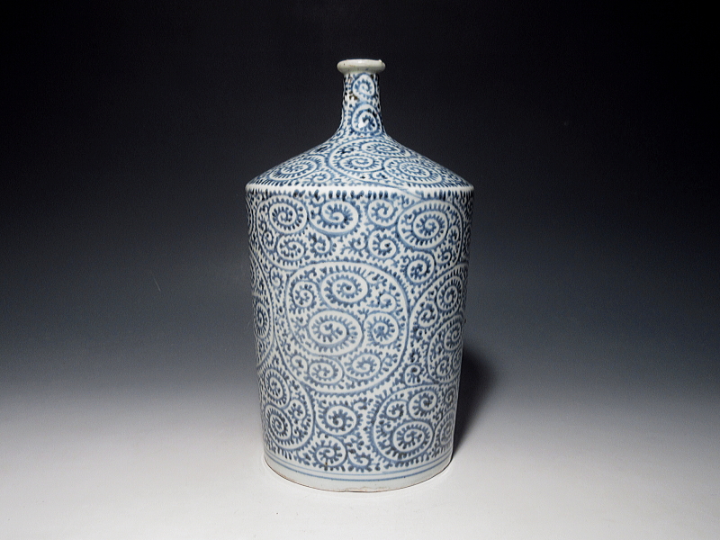 古伊万里　染付　蛸唐草文　酒徳利（忍冬酒）【宝暦】