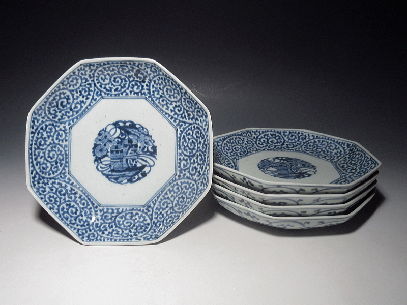 古伊万里　染付　蛸唐草文　面取り六寸強皿　５枚組【宝暦】