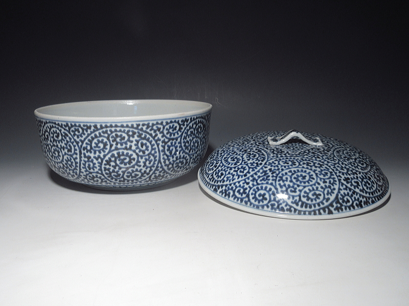 古伊万里　染付　蛸唐草文　食籠【宝暦】