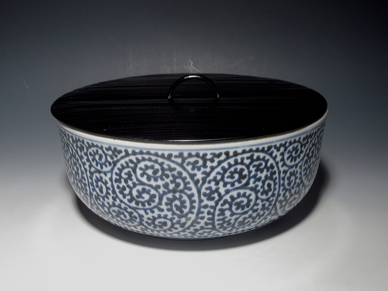 古伊万里　染付　蛸唐草文　食籠【宝暦】