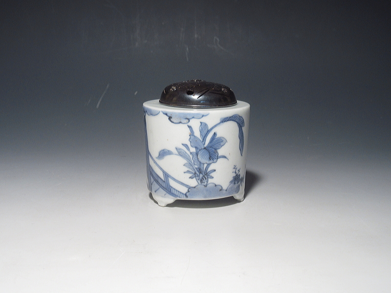 古伊万里　藍柿右衛門　芭蕉人物文　銀火屋香炉【元禄】