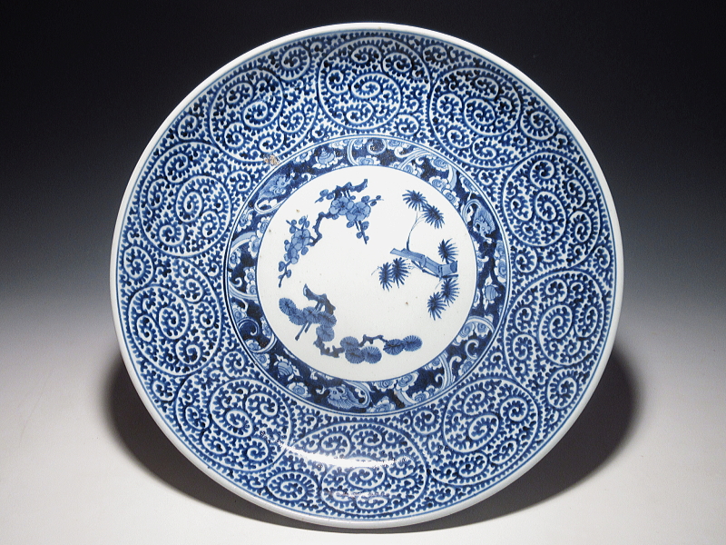 古伊万里　染付　宝珠飛龍蛸唐草文　大皿【宝暦】