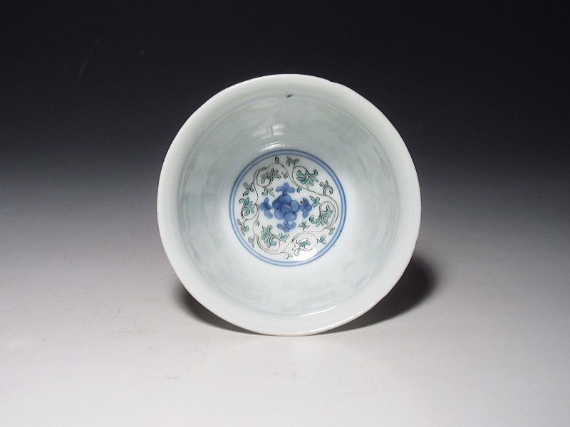 古伊万里　元禄色絵　唐草文　猪口【延宝～元禄】